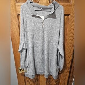 Dolnine Gray Quarter-Zip Sweater